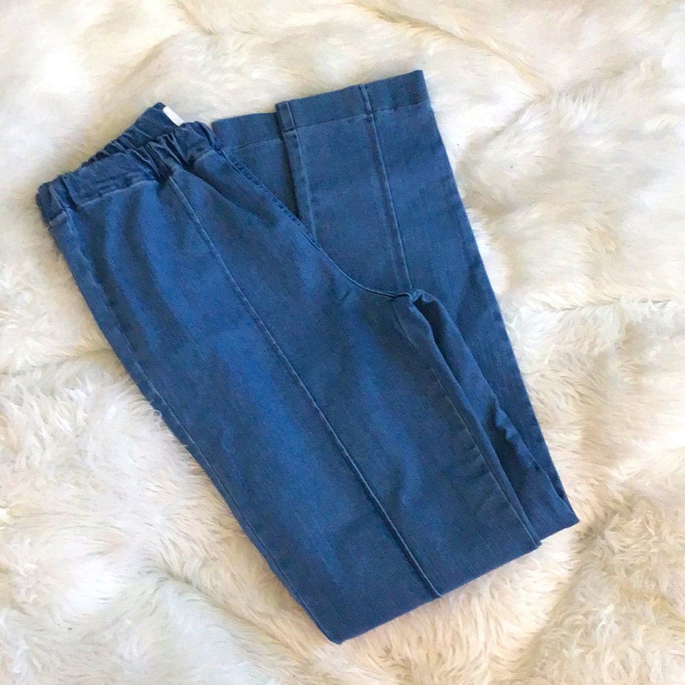 BNWOT Jeans With Elastic Waistband